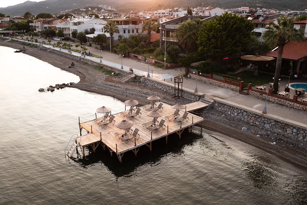 Denize Sıfır Bir Gün